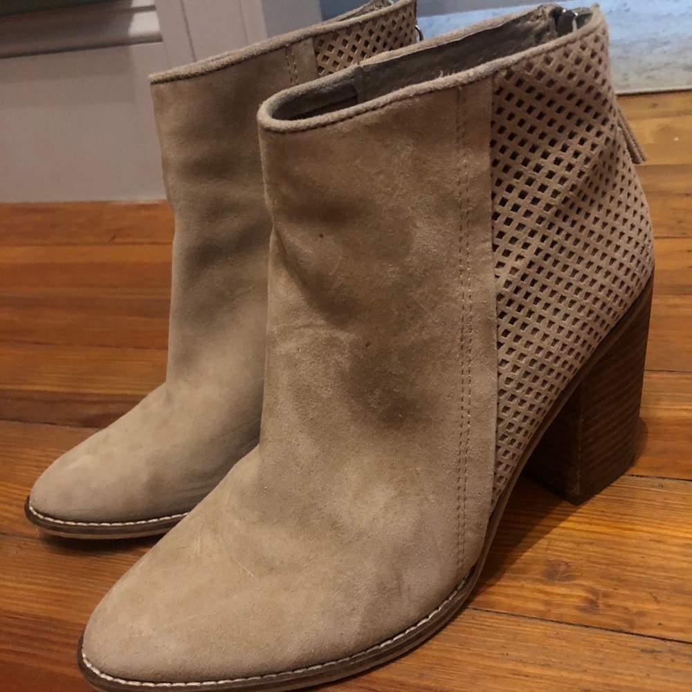 Steve Madden booties